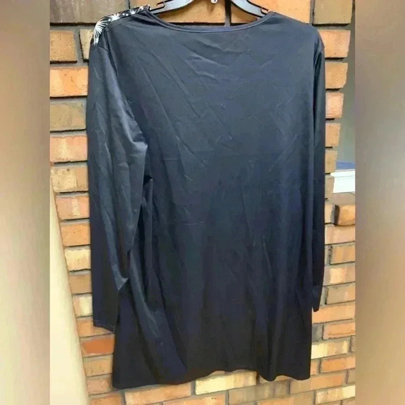 Women’s Holiday Dress - Picture 2 of 2